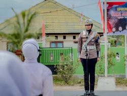 Jadi Irup HUT Polwan, Kasat Lantas Polres Halteng Ajak Siswa Siswi Rise And Speak