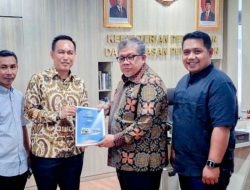 Sekda Ricky Ch Richfat, Temui Wamen PKP Fahri Hamzah Bahas Masalah RTLH di Haltim