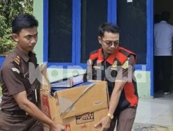 Geledah Kantor Camat Kota Maba, Kejari Haltim Sita Puluhan Dokumen