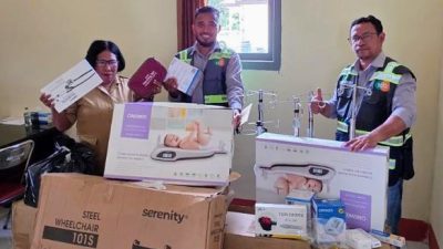 PT SDA Salurkan Bantuan Alat Kesehatan di Wilayah Kecamatan Maba