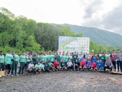 Sinergi Hijau, PT Position Tanam 1.000 Mangrove di Pesisir Pantai Kasuari untuk Masa Depan Halmahera Timur