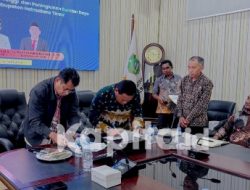 Dorong Peningkatan IPM, Pemkab Haltim Jalin Kerja Sama dengan Universitas Bumi Hijrah Malut