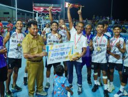 R13 United Juara Vollyball Bicoli Open Tournament I, Bupati Haltim Minta Jadi Agenda Tahunan
